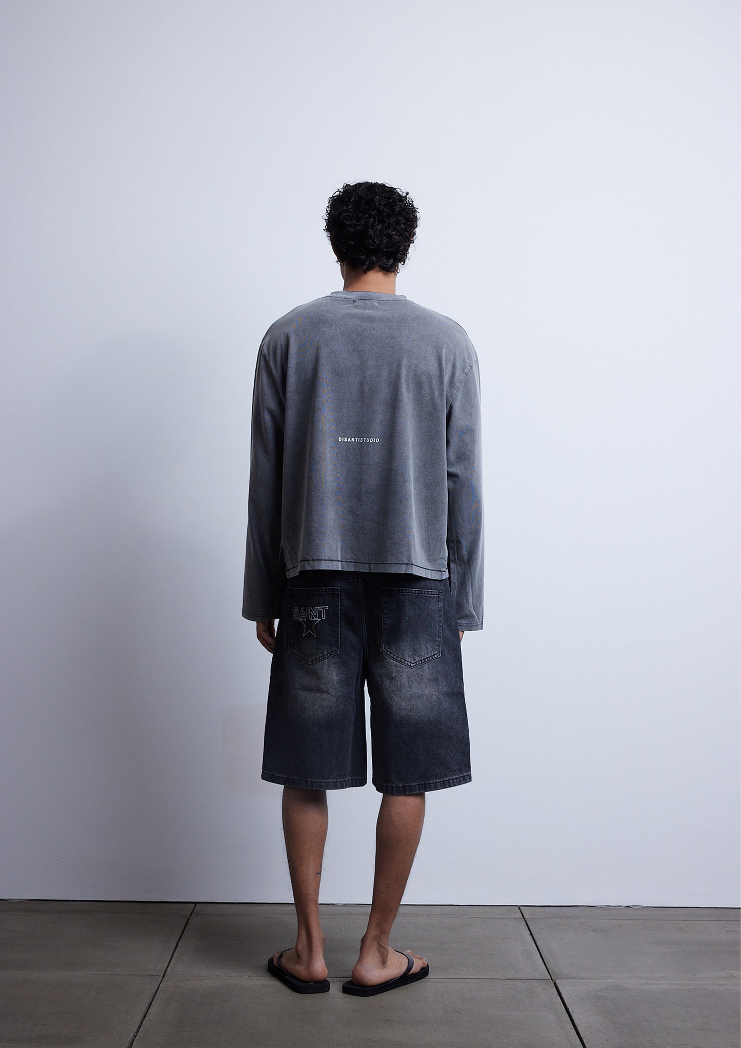 L/S Saint Star Tee - Washed Grey