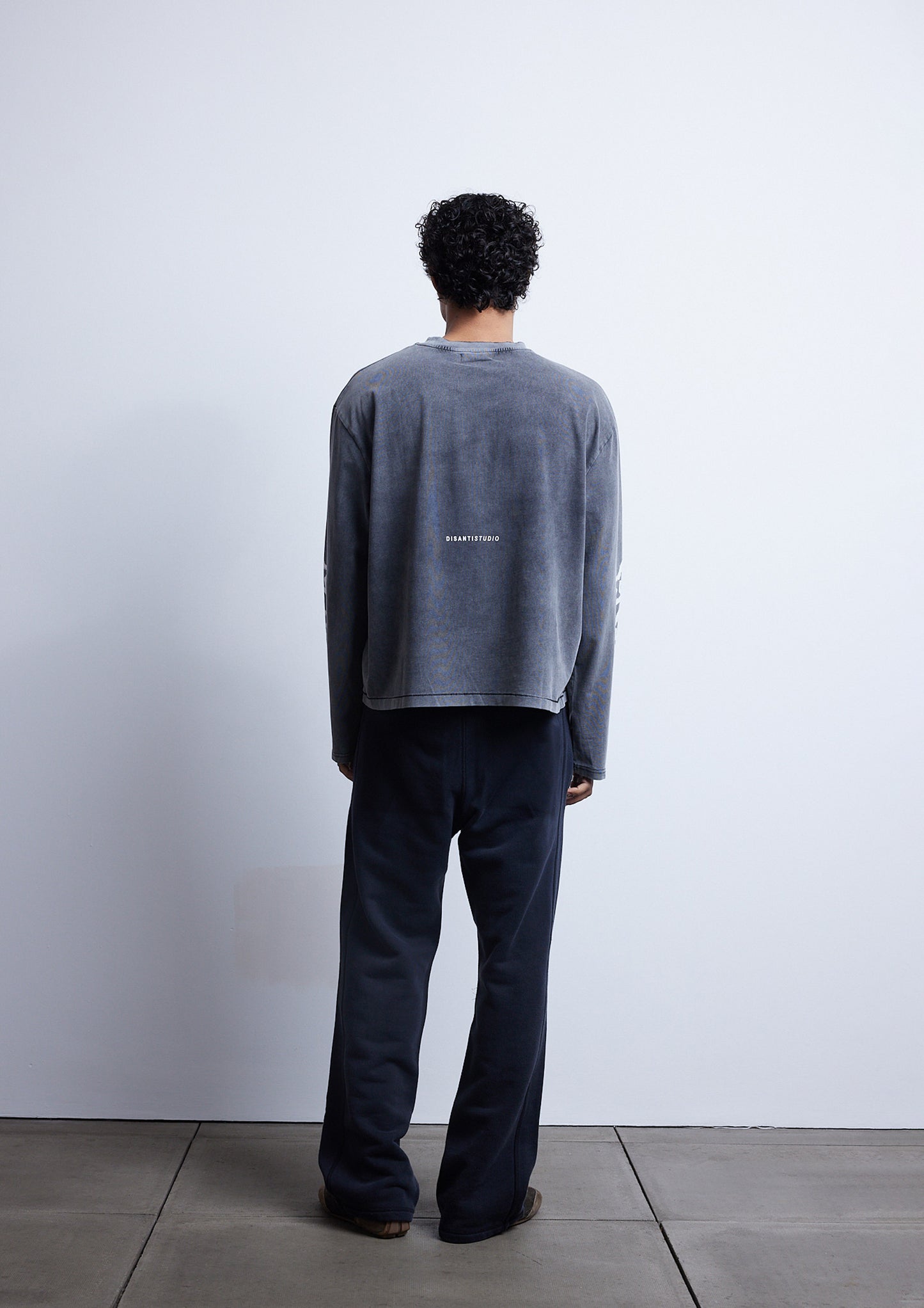L/S Studio Saints Tee - Washed Grey