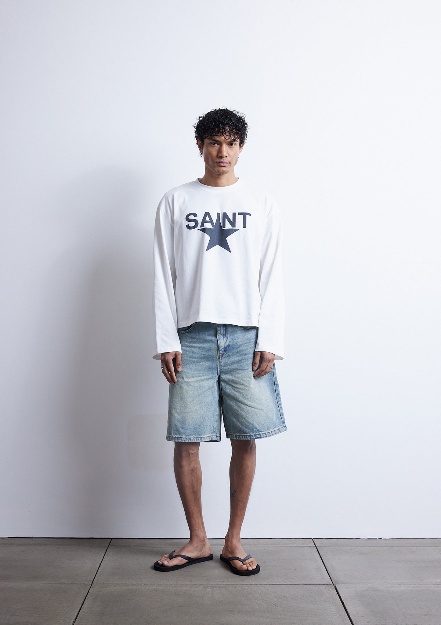L/S Saint Star Tee - Chalk White